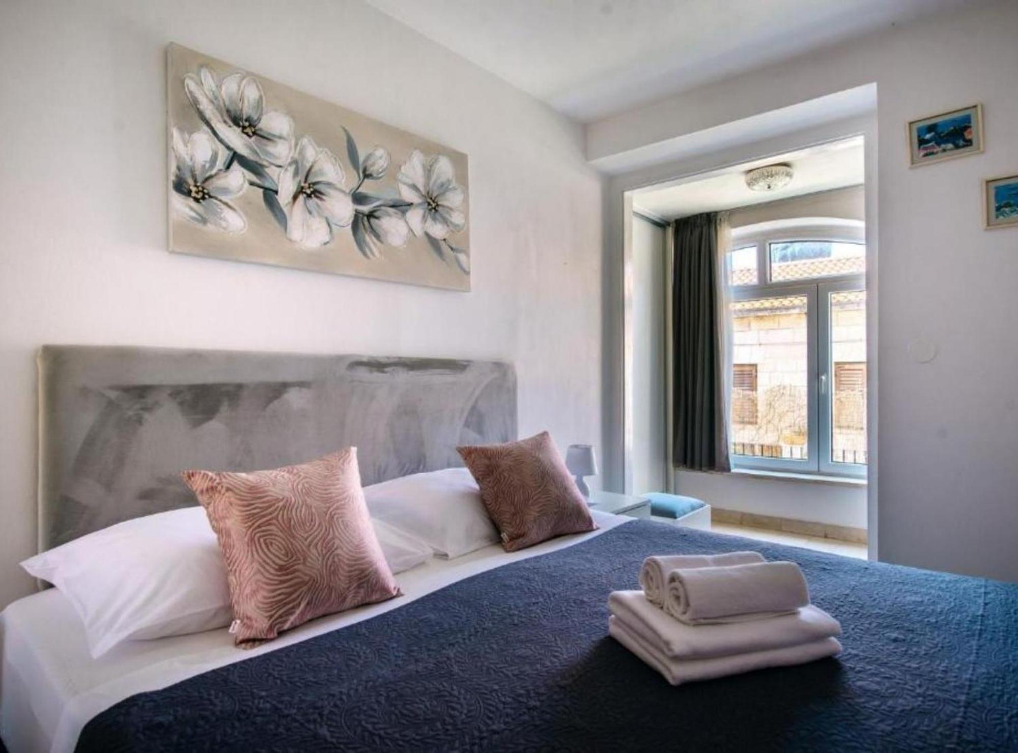 Apartments Luce & Toma Dubrovnik Bagian luar foto